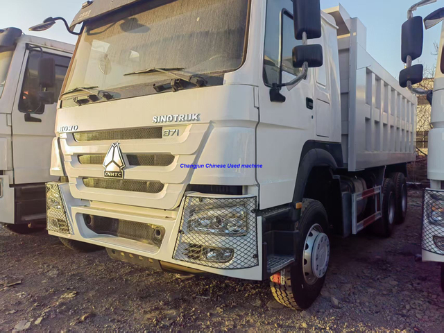 出口版重汽豪沃后八轮自卸车 from China manufacturer - Changjun